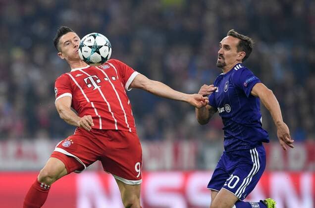 Football Champions League Season 2017 2018 Group stage FC Bavaria Munich RSC Anderlecht 12 09 2017 Robert Lewandowski left FC Bavaria Munich Kums right RSC Anderlecht Munich