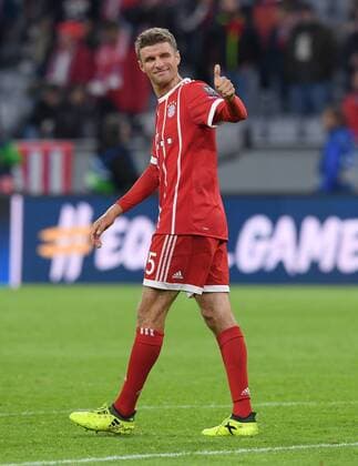Football Champions League Season 2017 2018 Group stage FC Bavaria Munich RSC Anderlecht 12 09 2017 Thumb vertical Eye to Thomas Mueller FC Bavaria Munich Munich