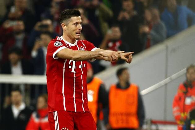 MUNCHEN,GERMANY - SEPTEMBER 12 : Robert Lewandowski of Bayern Munchen celebrates during the match between Bayern Munchen and Rsc Anderlecht - UEFA Champions League, on the Allianz Arena ,12 09 2017. FOOTBALL : Bayern Munchen vs Rsc Anderlecht - Ligue des Champions - 12 09 2017 PhotoNews Panoramic  775030897