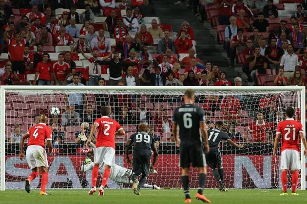 September 12, 2017 - Lisbon, Lisbon, Portugal - CSKA Moskvas forward Vitinho from Brazil scoring a goal during the SL Benfica v CSKA Moskva - UEFA Champions League round one match at Estadio da Luz on September 12, 2017 in Lisbon, Portugal. SL Benfica v CSKA Moskva - UEFA Champions League  - ZUMAn230 20170912_zaa_n230_307 Copyright: xDpix