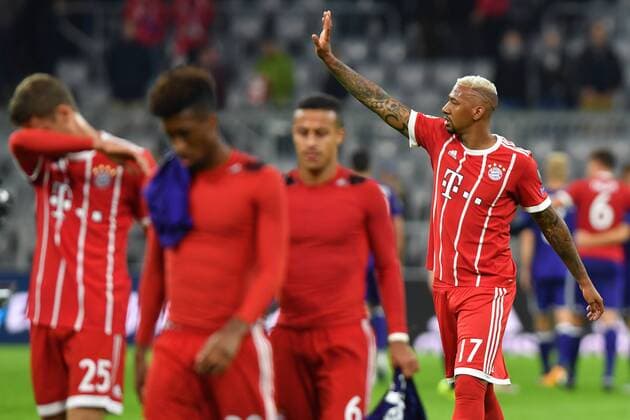 Final cheering Jerome Boateng Bavaria Munich beckons winkend Action shot FC Bavaria Munich RSC Anderlecht 3 0 Football Champions League Group stage at 12 09 2017 A l l I A n Z A r E n A