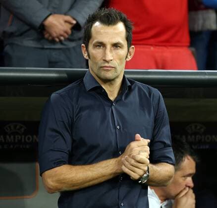 Sports Director Hasan Salihamidzic Action shot Oberkoerper Upper body Sports Football Football UEFA CL Champions League men Season 2017 2018 12 09 2017 FC Bavaria Munich vs RSC Anderlecht