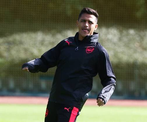September 13, 2017 - London, England, United Kingdom - Arsenal s Alexis Sanchez during a Arsenal training session ahead of the UEFA Europa League Group H match against 1. FC KoÂ¶ln at Arsenal training centre , London Colney on 13 Sep 2017 St.Albans, England Arsenal Training  - ZUMAn230 20170913_zaa_n230_023 Copyright: xKieranxGalvinx