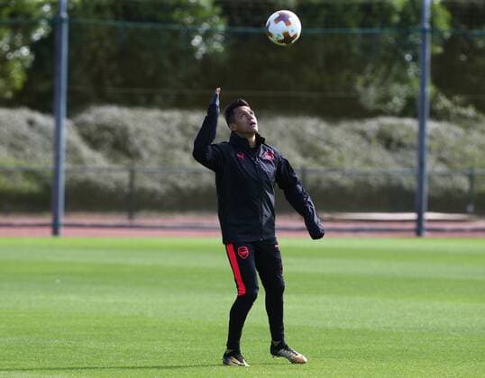 September 13, 2017 - London, England, United Kingdom - Arsenal s Alexis Sanchez during a Arsenal training session ahead of the UEFA Europa League Group H match against 1. FC KoÂ¶ln at Arsenal training centre , London Colney on 13 Sep 2017 St.Albans, England Arsenal Training  - ZUMAn230 20170913_zaa_n230_037 Copyright: xKieranxGalvinx