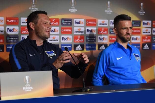 Football men 2017 18 UEFA Euro League Hertha BSC Press conference Head coach Pal Dardai Hertha BSC Vedad Ibisevic No 19 Hertha BSC 13 09 17 Copyright: xMichaelxHundtx xMatthiasxKochx