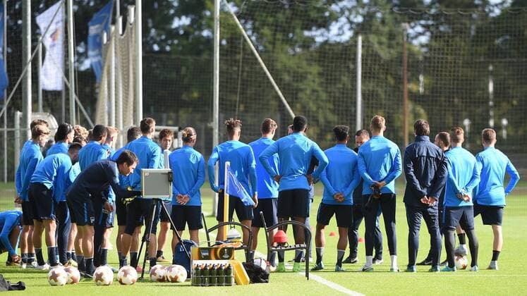 Football men UEFA Euro League Season 2017 18 Hertha BSC Training Head coach Pal Dardai Hertha BSC speaks before the Training with the Team 13 09 17 Copyright: xMichaelxHundtx xMatthiasxKochx