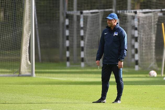 Football men UEFA Euro League Season 2017 18 Hertha BSC Training Head coach Pal Dardai Hertha BSC 13 09 17 Copyright: xMichaelxHundtx xMatthiasxKochx