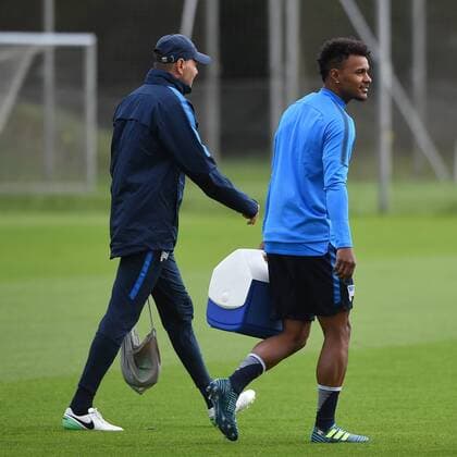 Football men UEFA Euro League Season 2017 18 Hertha BSC Training Goalkeeper team manager Zsolt Petry Hertha BSC Valentino Lazaro No 20 Hertha BSC 13 09 17 Copyright: xMichaelxHundtx xMatthiasxKochx