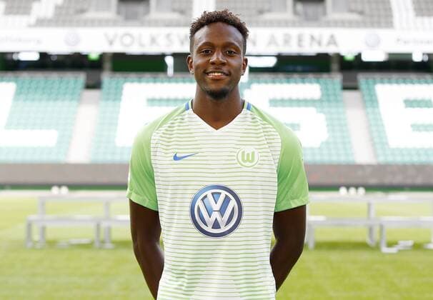 Divock Origi 14 Wolfsburg Sports Football Football DFL First 1 Bundesliga men Season 2017 2018 13 09 2017 VfL Wolfsburg Portrait session Kader Portrait presentation Presentation Press call