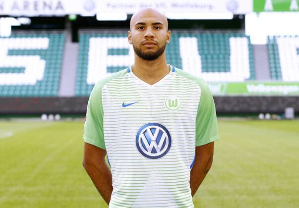 John Anthony Brook 25 Wolfsburg Sports Football Football DFL First 1 Bundesliga men Season 2017 2018 13 09 2017 VfL Wolfsburg Portrait session Kader Portrait presentation Presentation Press call