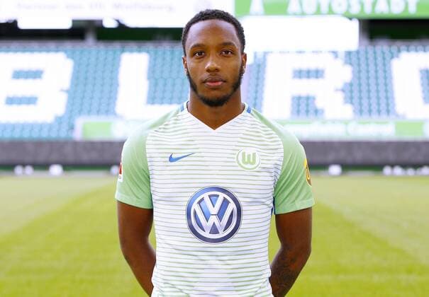Kaylen Hinds 32 Wolfsburg Sports Football Football DFL First 1 Bundesliga men Season 2017 2018 13 09 2017 VfL Wolfsburg Portrait session Kader Portrait presentation Presentation Press call