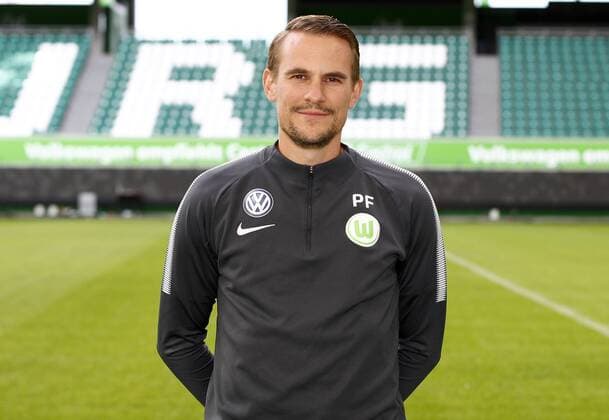Pascal Formann Goalkeeper coach Sports Football Football DFL First 1 Bundesliga men Season 2017 2018 13 09 2017 VfL Wolfsburg Portrait session Kader Portrait presentation Presentation Press call