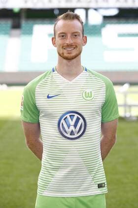 Maximilian Arnold 27 Wolfsburg Sports Football Football DFL First 1 Bundesliga men Season 2017 2018 13 09 2017 VfL Wolfsburg Portrait session Kader Portrait presentation Presentation Press call
