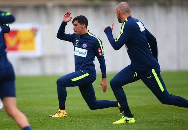 SOCCER - EL, Austria vs Milano, preview STEINBRUNN,AUSTRIA,13.SEP.17 - SOCCER - UEFA Europa League, group stage, FK Austria Wien VS AC Milano, preview, training A.Wien. Image shows David de Paula Gallardo (A.Wien). GEPAxpictures xCh.xKelemen