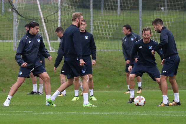 Players the TSG 1899 Hoffenheim the Training at Day the Game Conclusion of training Exercise unit Game preparation Action Action shot Football UEFA Europe League MD 1 TSG 1899 Hoffenheim SC Braga xozx