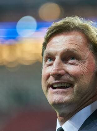 Ralph Hasenhuettl RB l team manager Half-length Action shot Single Portrait Portrait Individual action RB Leipzig AS Monaco Group stage Leg Football UEFA Champions League Leipzig 13 09 2017 CL Season 2017 2018