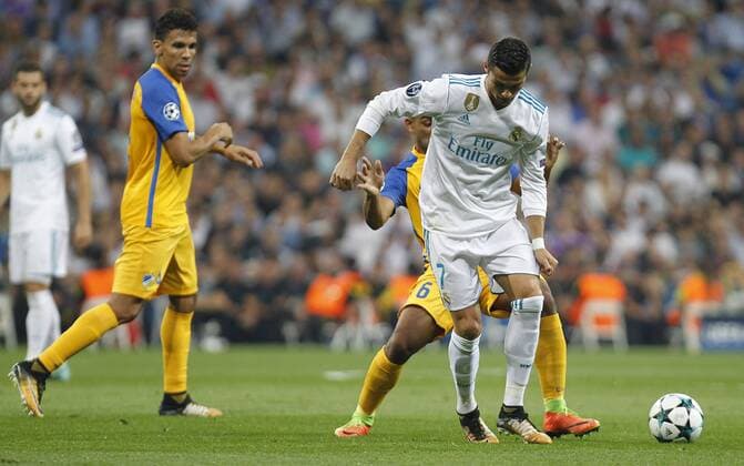 Fußball, CL, Real Madrid - Apoel Nikosia Soccer match between Real Madrid and Apoel of Champions League 2017 2018, held at the Santiago Bernabeu stadium, in Madrid. (Photo: J. Luis Cuesta 261 Cordon Press). Cristiano Ronaldo  xJosexLuisxCuestax xx
