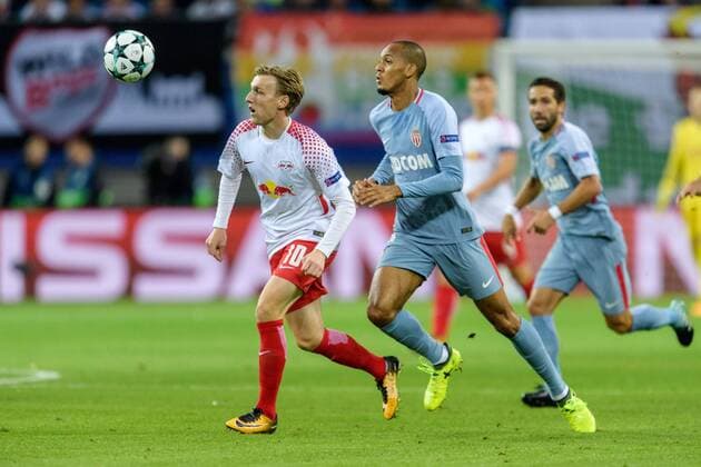 Emil Forsberg RB Leipzig 10 and Fabinho AS Monaco 2 the Champions League Game between RB Leipzig and AS Monaco at 13 09 2017 Leipzig Copyright: xSchueler Eibner-Pressefotox EP_JSE