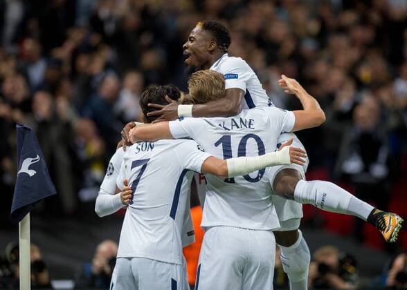 Bilder des Tages - SPORT Son Heung-Min of Tottenham Hotspur celebrates scoring the opening goal with his teammates during the UEFA Champions League group stage match between Tottenham Hotspur and Borussia Dortmund at Wembley Stadium, London, England on 13 September 2017. Copyright: xVincexMignottx 16640013