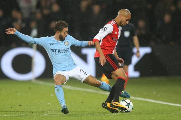 Bernardo Silva of Manchester City, Karim El Ahmadi of Feyenoord during the UEFA Champions League group F match between Feyenoord Rotterdam and Manchester City at the Kuip on September 13, 2017 in Rotterdam, The Netherlands UEFA Champions League 2017 2018 xVIxVIxImagesx xTomxBodexMultimediaxIVx 8735385