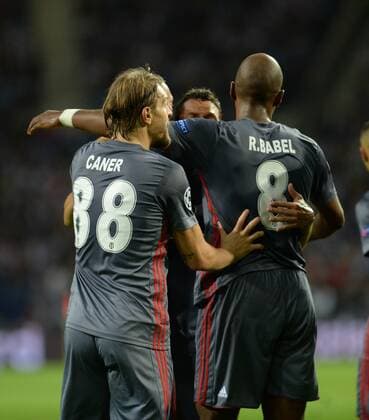 Besiktas players celebrates for Cenk Tosun s goal during the UEFA Champions League match between Porto and Besiktas at Estadio do Dragao Stadium in Porto , Portugal on September 13 , 2017. 