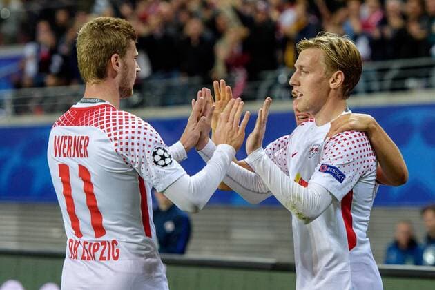 Emil Forsberg RB Leipzig 10 the goal celebration After the Results to 1 0 with Timo Werner RB Leipzig 11 the Champions League Game between RB Leipzig and AS Monaco at 13 09 2017 Leipzig Copyright: xSchueler Eibner-Pressefotox EP_JSE