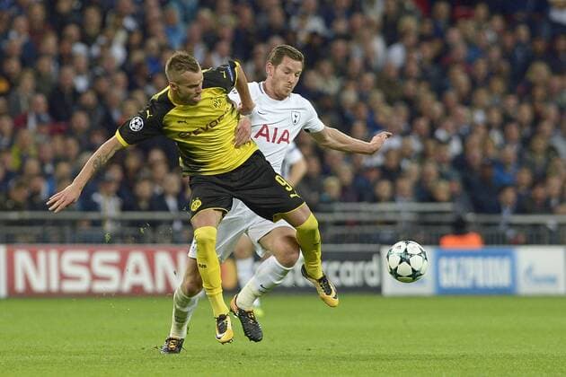 London England 13 09 2017 UEFA Champions League 2017 18 Season Group H Matchday 1 Tottenham Hotspur Borussia Dortmund in duel from left Andrey Yarmolenko Dortmund Jan Vertonghen Tottenham