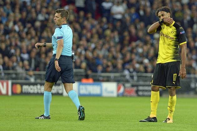 London England 13 09 2017 UEFA Champions League 2017 18 Season Group H Matchday 1 Tottenham Hotspur Borussia Dortmund Pierre Emerick Aubameyang Dortmund right disappointed DISAPPOINTED sad