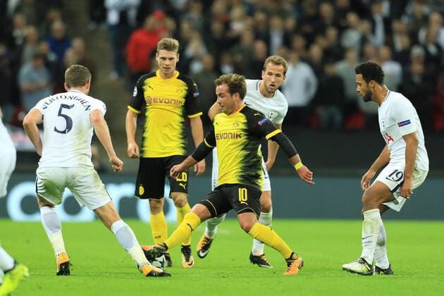 13th September 2017, Wembley Stadium, London, England; Champions League Group stage, Tottenham Hotspur versus Borussia Dortmund; Mario Gotze of Borussia Dortmund takes on the Tottenham midfield  ActionPlus11929820