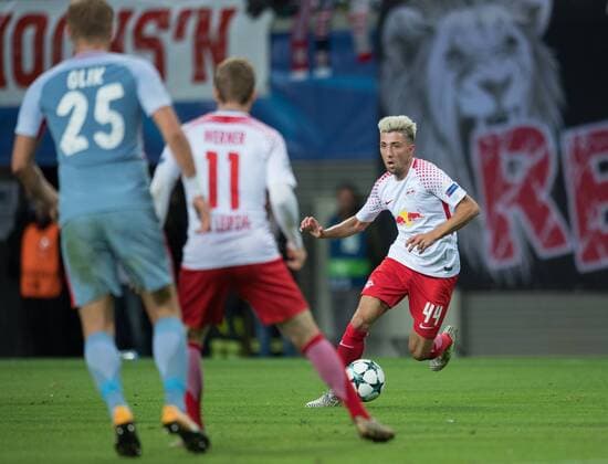 Kevin Kampl l in Action shot Timo Werner 11 l and Kamil Glik 25 ASM observed The Scene Football International UEFA Champions League Season 2017 2018 Group game RB Leipzig AS Monaco FC in Leipzig Germany at 13 09 2017