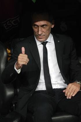 Bilder des Tages - SPORT Fußball, CL, Real Madrid - Apoel Nikosia Apoel FC s coach Giorgos Donis during Champions League Group H match 1. September 13,2017.  (2017091301)