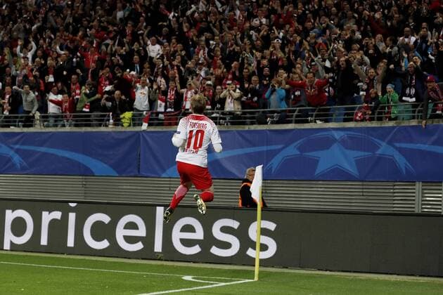 Forsberg Emil team RB Leipzig cheering After his goal to 1 0 Champions League Group G Season 2017 2018 Game RB Leipzig AS Monaco 1 1 at 13 September 2017 in Arena Leipzig