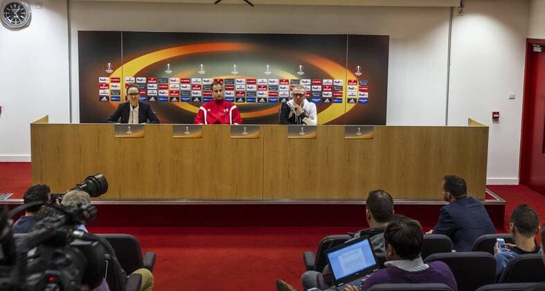 1 FC Cologne European Cup Europe League Press conference London England date 13 09 2017 left Lil Zercher 1 FC Cologne centre Matthias Lehmann 1 FC Cologne right team manager Peter Stöger 1 FC Cologne