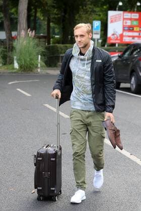 1 FC Cologne Euro League Departure to Game at Arsenal London Marcel Cracks 13 09 2017