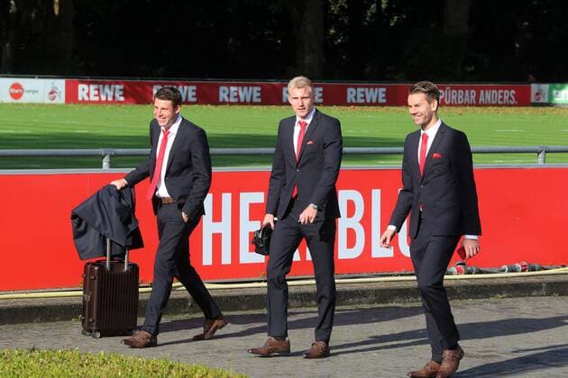 1 FC Cologne Euro League Departure to Game at Arsenal London from left Dominique Heintz Frederik Sörensen Thomas Kessler 13 09 2017