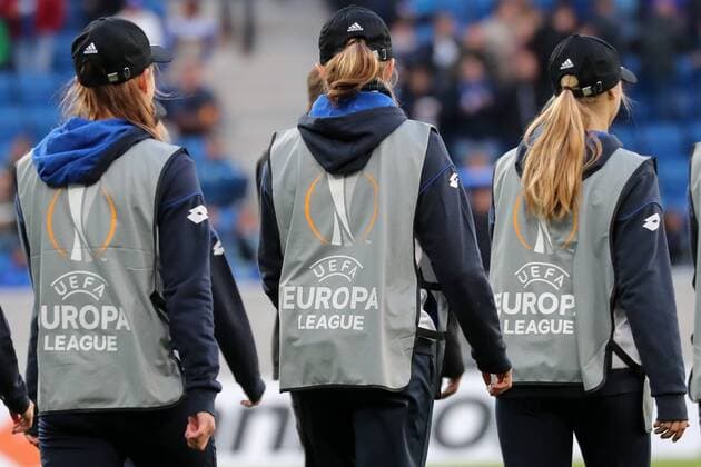 TSG 1899 Hoffenheim This time with Ball girls in Use with Bodice Symbolic image Symbol image symbol Football UEFA Europe League TSG 1899 Hoffenheim SC Braga xozx