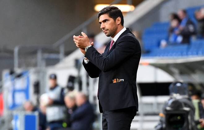14 09 2017 xfux Football Europe League TSG 1899 Hoffenheim Sporting Braga emspor v l team manager Abel Ferreira SC Sporting Braga gives Instructions gesticulates with the Poor gesticulate Gives instructions gesticulate gesticolando Sinsheim