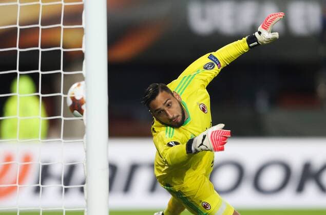 SOCCER - EL, Austria vs Milano VIENNA,AUSTRIA,14.SEP.17 - SOCCER - UEFA Europa League, group stage, FK Austria Wien VS AC Milano. Image shows Gianluigi Donnarumma (Milano). GEPAxpictures xPhilippxBrem