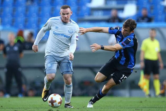 September 14, 2017 - Reggio Emilia, Italy - Wayne Rooney of Everton and Marten De Roon of Atalanta during the UEFA Europa League Group E football match Atalanta vs Everton at The Stadio Citto del Tricolore in Reggio Emilia on September 14, 2017. Atalanta v Everton FC - UEFA Europa League  - ZUMAn230 20170914_zaa_n230_123 Copyright: xMatteoxCiambellix