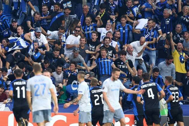 Bilder des Tages - SPORT September 14, 2017 - Reggio Emilia, Italy - Atalanta supporters celebration after the goal of 1-0 during the UEFA Europa League Group E football match Atalanta vs Everton at The Stadio Citto del Tricolore in Reggio Emilia on September 14, 2017. Atalanta v Everton FC - UEFA Europa League  - ZUMAn230 20170914_zaa_n230_128 Copyright: xMatteoxCiambellix