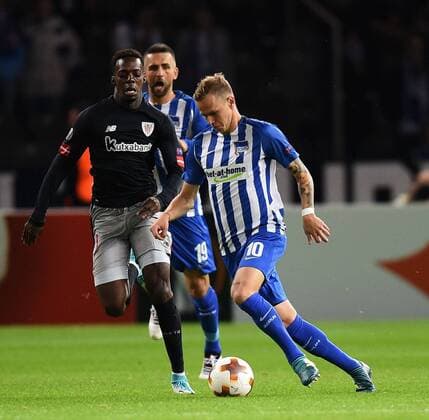 Football men Season 2017 2018 UEFA Europe League Group J 1 Matchday Hertha BSC Athletic Bilbao v l Inaki Williams Athletic Bilbao Ondrej Duda Hertha BSC 14 09 2017 Copyright: xMichaelxHundtx xMatthiasxKochx