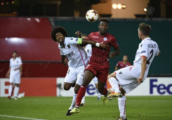 WAREGEM, BELGIUM - SEPTEMBER 14 : Dante and Aaron Leya Iseka forward of SV Zulte Waregem during the UEFA Europa League, Group K stage match between SV Zulte Waregem and OGC Nice at the Regenboog stadium on September 14, 2017 in Waregem, Belgium, 14 09 2017 FOOTBALL : SV Zulte Waregem v OGC Nice : UEFA Europa League - 14 09 2017 PHOTONEWS PANORAMIC  775031117