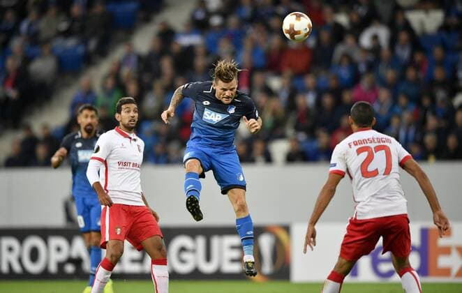 Torschuß Action shot Torchance Head ball Eugen Polanski TSG 1899 Hoffenheim TSG 1899 Hoffenheim vs Sporting SC Braga Europe League 14 09 2017 TSG 1899 Hoffenheim vs Sporting SC Braga