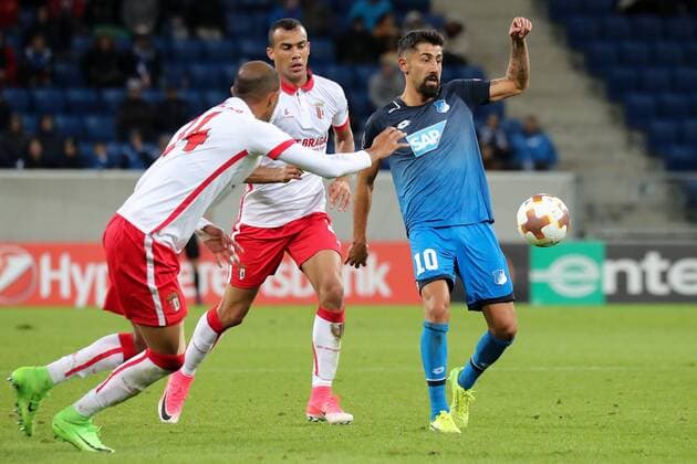 v left Raul Silva Braga 34 Fransergio Rodrigues Barbosa Braga 27 Kerem Demirbay Hoffenheim 10 Action shot Action Game scene Football UEFA Europe League TSG 1899 Hoffenheim SC Braga xozx