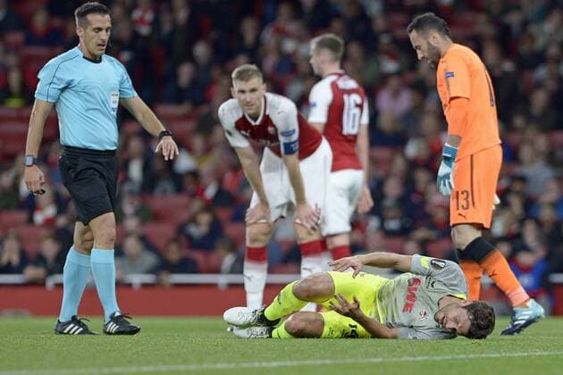 London England 14 09 2017 UEFA Europe League 2017 18 Season 1st Game Day FC Arsenal 1 FC Cologne Injury injured Pain at Jonas Hector Cologne Bottom