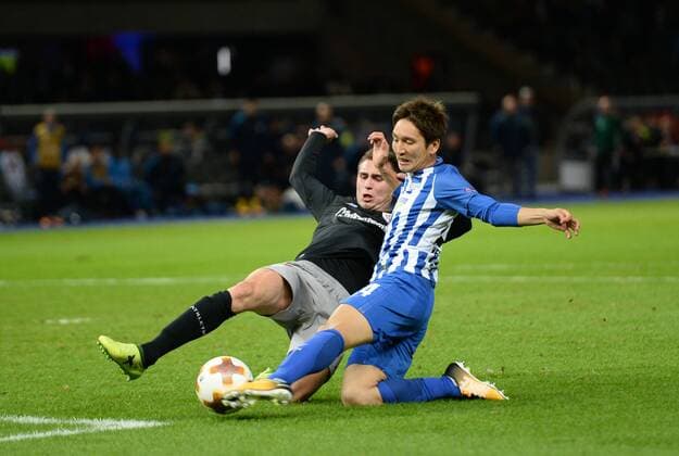 Football men Season 2017 2018 UEFA Europe League Group J 1 Matchday Hertha BSC Athletic Bilbao v l Aymeric Laporte Athletic Bilbao Chance Genki Haraguchi Hertha BSC 14 09 2017 Copyright: xMichaelxHundtx xMatthiasxKochx