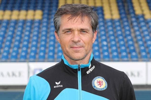 team manager Henning Eintracht Brunswick U23