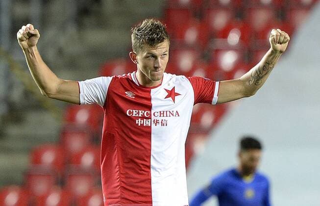 Fußball, EL, SK Slavia Prag - Maccabi Tel Aviv Tomas Necid of Slavia celebrates a victory after the Football Europa League 1st round group A match: Slavia Praha vs Maccabi Tel Aviv in Prague, Czech Republic, September 14, 2017. (CTKxPhoto MichalxKamaryt) CTKPhotoP201709141016801  suk9