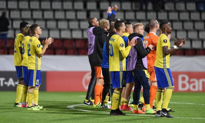 Soccer players of Fastav Zlin greet fans after the Football Europa League 1st round group F match: Fastav Zlin vs Sheriff Tiraspol in Olomouc, Czech Republic, September 14, 2017. (CTKxPhoto LudekxPerina) CTKPhotoP201709141019101  LPE 007