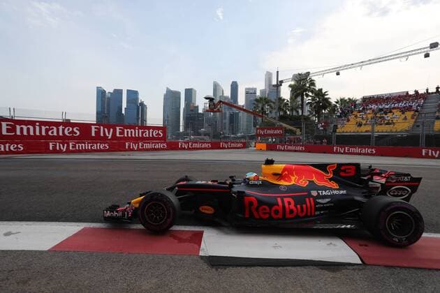 Singapore Grand Prix 14 - 17 September 2017 15.09.2017 - Free Practice 1, Daniel Ricciardo (AUS) Red Bull Racing RB13 